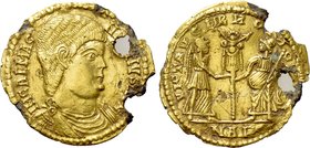 MAGNENTIUS (350-353). Foureé GOLD Solidus. Arles.