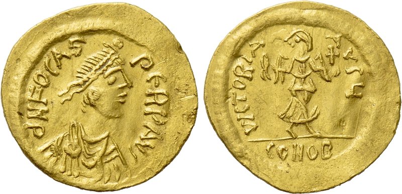 PHOCAS (602-610). GOLD Semissis. Constantinople. 

Obv: δ N FOCAS PЄRP AVG. 
...