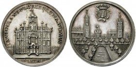 European Medals from 1513 to 1788 
 Netherlands, The Dutch Republic. Delft . Medal (Silver, 32mm, 11.23 g 12), on the Town Hall of Delft, by G. B. va...