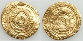 Fatimid. al-Aziz (AH 365-386 / AD 975-996) gold Dinar AH 370 (AD 980/1) About VF, al-Mahdiya mint, A-703. 19.7mm. 4.01gm.

HID09801242017