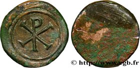 MEROVINGIAN COINS - FRANKISH KINGDOM - CHILDEBERT I
Type : Cuivre au chrisme 
Date : 511-558 
Mint name / Town : Marseille (?) 
Metal : copper 
D...