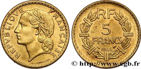 PROVISIONAL GOVERNEMENT OF THE FRENCH REPUBLIC
Type : 5 francs Lavrillier, bronze-aluminium 
Date : 1946 
Mint name / Town : Castelsarrasin 
Quant...