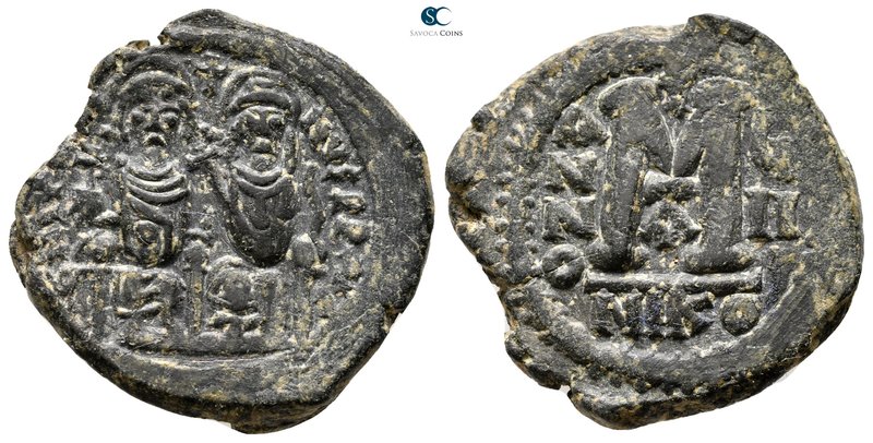 Justin II and Sophia AD 565-578. Nikomedia
Follis Æ

29 mm., 12,92 g.



...