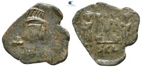 Constantine IV Pogonatus AD 668-685. Syracuse. Follis Æ