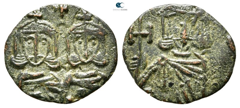 Constantine V Copronymus, with Leo IV and Leo III. AD 741-775. Syracuse
Follis ...