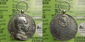 Medaglia Vittorio Emanuele III - Scuole Italiane all'estero - Ag 12,43 Ø 30