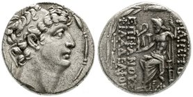 Syria
Königreich der Seleukiden
Tetradrachme 93/83 v.Chr. Diad. Büste r./Zeus Nikephoros thront l. 15,46 g. gutes sehr schön