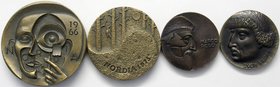 Finnland
Lots
4 Bronzemedaillen von Kauko Räsänen: Marco Polo (44 mm), Sven Hedin (44 mm), Nordia-Ausstellung 1966 (64 mm) und 1975 (55 mm). vorzügl...