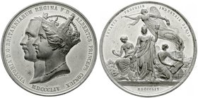 Großbritannien
Victoria, 1837-1901
Zinnmedaille 1854 von Adams. Chrystal Palace Exhibition. 64 mm. vorzüglich