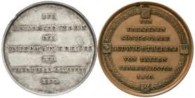 Bayern
Ludwig I., 1825-1848
2 Stück: Silbermedaille 1835. Auf die Silberhochzeit, gestiftet vom Historischen Verein des Untermain-Kreises. 44,3 mm, ...