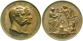 Hessen-Darmstadt
Ludwig III., 1848-1877
Bronzemedaille v. Chr. Schnitzspahn o.J.(1858) auf die Silberhochzeit Ludwig III. mit Mathilde von Bayern. 5...