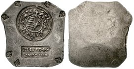 Landau, Stadt
Einseitige Belagerungsklippe zu 4 Livres und 4 Sous 1702. Drei Lillien unter behelmtem Wappen, darunter ein Stempel eingepunzt. 43 X 40...