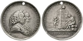 Lübeck-Stadt
Silbermedaille 1789 von Krüger. 60 Jahre Anwesenheit des Ehepaares Platzmann in Lübeck. 41 mm; 21,65 g. sehr schön, Randfehler, gelocht...