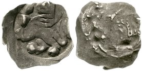 Nürnberg-Reichsmünzstätte
Friedrich II., 1215-1250
Pfennig o.J.(1240/1268), 5. Gruppe. Löwe l./Königsbrb. v.v. mit zwei erhobenen Lilienzeptern, auß...