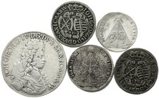 Sachsen-Albertinische Linie
Johann Georg IV., 1691-1694
5 Stück: Gulden 1693 IK, Groschen u. Doppelgroschen 1694 a.d. Tod, 2 X 1/12 Taler 1694. schö...