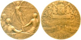 Bergbau
allgemein
Belgien: Große Bronzemedaille 1911 v. Mauquoy, a.d. Ausstellung auf dem Minengelände von Charleroi. Engel fliegt vor Minengelände,...