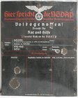 Drittes Reich
Großes, schwarz emailliertes Blechschild für Mitteilungen der NSDAP. 65 X 80 cm. Abplatzungen, stark rostig und stellenweise verbogen. ...