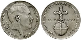 Drittes Reich
Silbermedaille 1938 v. Hanisch-Concee. Annexion Österreichs und Großdeutsches Reich. Kopf Hitler r./Schrift um Reichsapfel. 36 mm, 21,2...