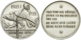 Weimarer Republik
Silbermedaille 1925 von Lauer, a.d. Befreiung von Rhein und Ruhr von den Franzosen. 34 mm; 14,57 g. vorzüglich/Stempelglanz, berieb...