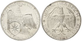 Gedenkmünzen
3 Reichsmark Waldeck
1929 A. vorzüglich/Stempelglanz, aus Polierte Platte, kl. Kratzer und Randfehler