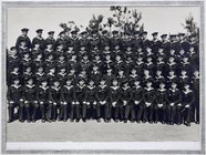 Lots
Verleihungsurkunde für das KVK II. Klasse mit Schwertern, ausgestellt in Sofia am 6. Juli 1943 für einen Kraftfahrgefreiten, mit eigenhändiger U...