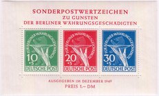 Deutschland
Berlin
Währungsgeschädigten-Block 1949 mit der neu entdeckten Abart bei 10 Pf, "grüner Punkt rechts am Handgelenk". Michel 2500,- **, Pr...