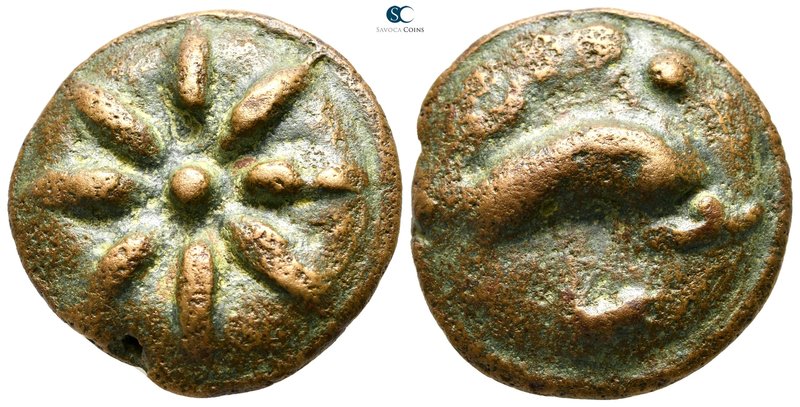Apulia. Luceria circa 217-212 BC. 
Aes Grave Teruncius Æ

27 mm., 20,95 g.
...