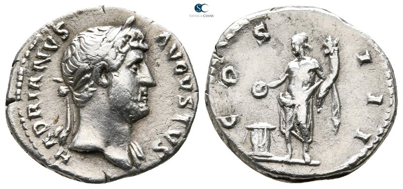 Hadrian AD 117-138. Rome
Denarius AR

19 mm., 3,04 g.

HADRIANVS AVGVSTVS, ...
