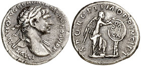 (112-114 d.C.). Trajano. Denario. (Spink falta) (S. 451) (RIC. 286). 3,01 g. Ex Colección Manuela Etcheverría. MBC.