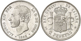 1882/1*1882. Alfonso XII. MSM. 2 pesetas. (Cal. 50). 10,08 g. Leve rayitas. Brillo original. EBC-.