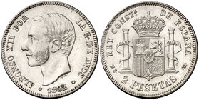 1882*1882. Alfonso XII. MSM. 2 pesetas. (Cal. 51). 10 g. Golpecito en canto. Bella. Ex Áureo 16/12/2004, nº 1440. EBC/EBC+.