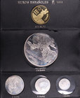 1997 a 1998. Álbum con las 51 monedas de estos años, incluye la III serie iberoamericana (13 en plata), las del Patrimonio Mundial Unesco 1996 (5 en p...