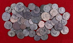 Lote de 67 bronces del Bajo Imperio, incluye 1 plomo bizantino. Total 68 piezas. A examinar. RC/MBC+.