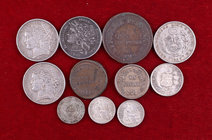 1823 a 1912. Perú. 1/2 real, 1/8 y 1/4 peso, 1/2 (dos) y 1 dinero, 1/5 sol, 1 centavo y 1 peseta (tres). Lote de 11 monedas. A examinar. MBC+/EBC+.