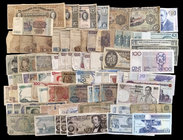 Lote de 80 billetes de diferentes países. A examinar. BC/EBC.