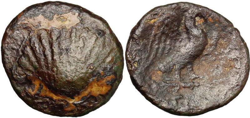 Greek Italy. Southern Apulia, Graxa. AE 14.5 mm, 250-225 BC. D/ Scallop shell. R...