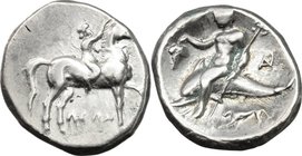 Greek Italy. Southern Apulia, Tarentum. AR Nomos, ca. 272-240 BC. D/ Youth on horseback right, crowning horse with wreath; ΛEΩN below. R/ Phalanthos r...