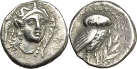 Greek Italy. Southern Lucania, Heraclea. AR Drachm, early Pyrrhic Period, c. 281-278 BC. D/ Head of Athena, three-quarter facing right, wearing Attic ...