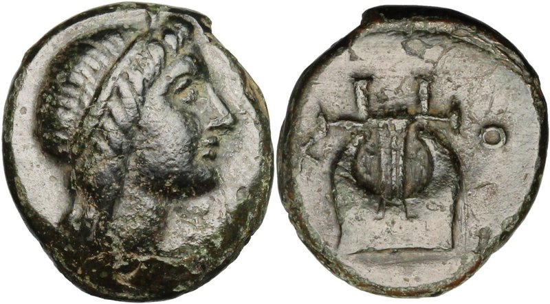 Greek Asia. Ionia, Kolophon. AE 14 mm., 400-375 BC. D/ Laureate head of Apollo r...