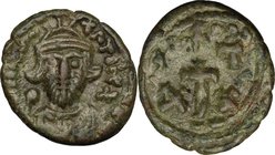 Constans II (641-668). AE half Follis, Carthage mint. D/ Bust facing, wearing consular robes and crown with trefoil ornament, holding mappa and globus...