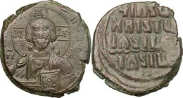 Basil II (976-1025) to Constantine VIII (1025-1028). AE Anonymous Follis, Constantinople mint. D/ Bust of Christ facing, wearing nimbus, pallium and c...
