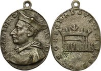 Milano. Carlo Borromeo (1538-1584), Cardinale ed Arcivescovo di Milano. Medaglia devozionale con appiccagnolo. D/ S CAR BOR CAR MLI. Busto a sinistra....