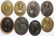 Lotto di 8 interessanti placchette in bronzo con ritratti sec. XVIII-XX. AE. SPL.