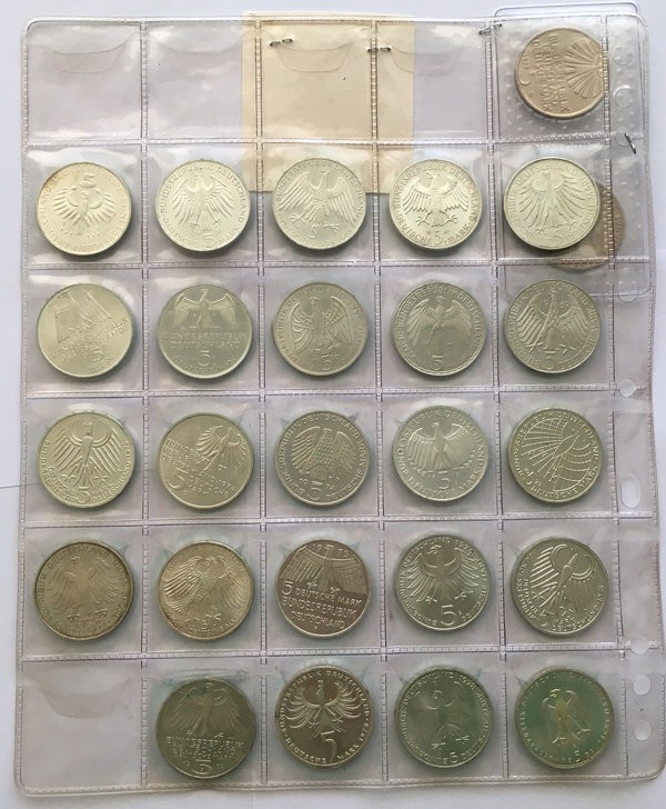 Monete e medaglie del mondo. Germania. Lotto di 26 monete da 5 marchi commemorat...