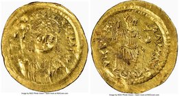 Justin II (AD 565-578). AV solidus (21mm, 4.47 gm, 7h). NGC MS 3/5 - 3/5. Constantinople, 6th officina. D N I-VSTI-NVS PP AVG, helmeted, cuirassed bus...