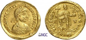 103-Valentinien III (425-455)
 Solidus - Ravenne (426-430)
 Av. : Buste diadémé, drapé et cuirassé de Valentinien à droite.
 Rv. : Valentinien debo...