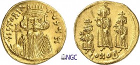 113-Constans II (641-668)
 Solidus - Constantinople (663-668)
 Av. : Buste couronné de Constans de face tenant un globe
 crucigère.
 Rv. : Tibère,...