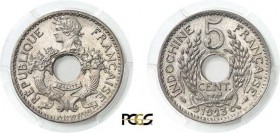 925-Indochine
 Essai-piéfort en cupro-nickel de la 5 cent. - 1923 Paris.
 Frappe médaille.
 Très rare.
 Le plus bel exemplaire gradé.
 10.0g - Le...