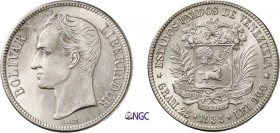 1374-Venezuela
 République (1823 à nos jours)
 5 bolivares argent - 1935 Philadelphie.
 Magnifique exemplaire.
 25.0g - KM 24.2
 FDC - NGC MS 64...