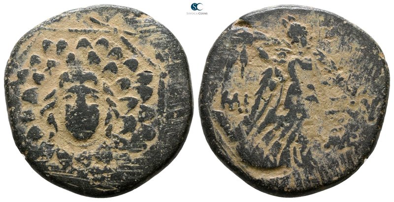 Pontos. Amisos circa 120-100 BC. 
Bronze Æ

21 mm., 6.59 g.



nearly ver...